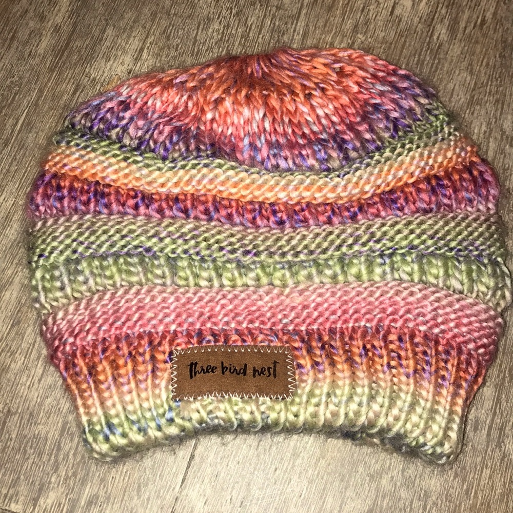 Three Birds Nest Hat